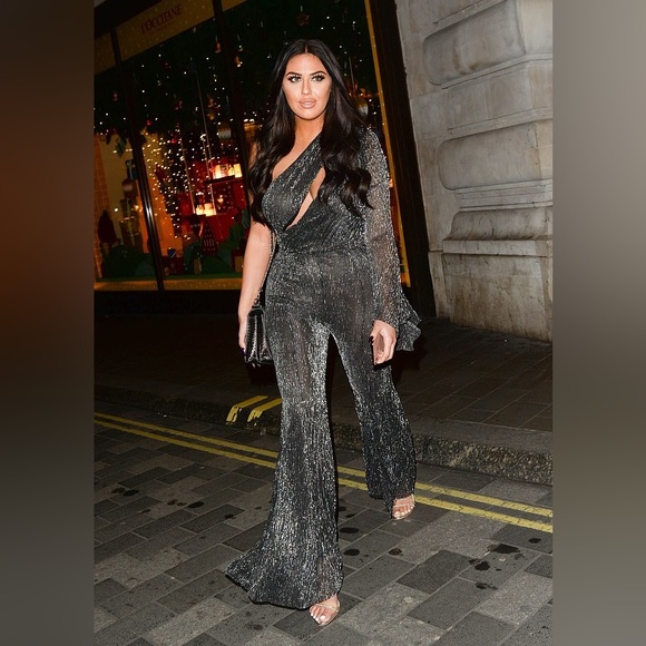 NWT HOUSE OF CB Yerina Jumpsuit L+ - Picture 6 of 11